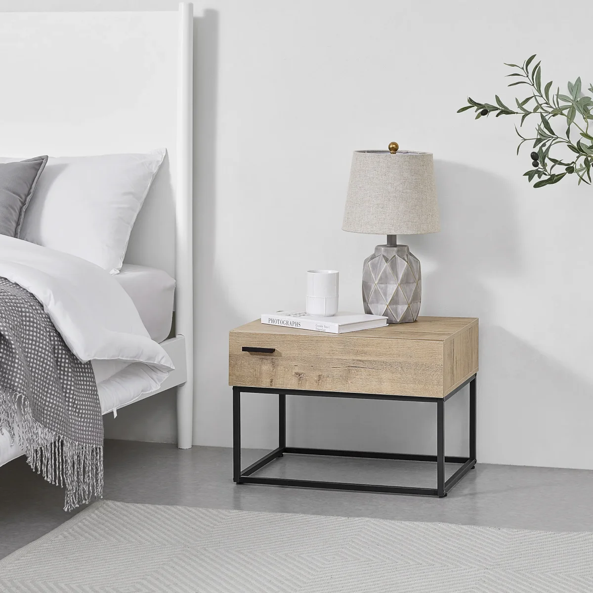 Mesa auxiliar Hylte aspecto roble [en.casa] - Imagen 2