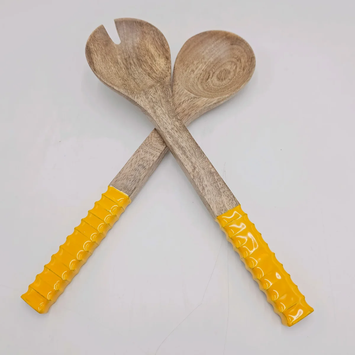 Cubiertos de ensalada madera de mango amarillo - Imagen 6