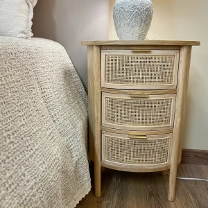 Mesita de noche Rubberwood ratán 3 cajones 48x35x66